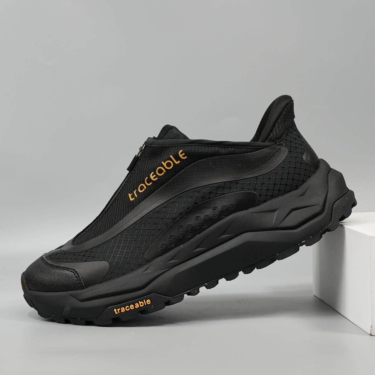 디자이너 브랜드 하이킹 신발 메쉬 통기성 스포츠 신발  - Climbing Shoe Beginner 리뷰 및 가격